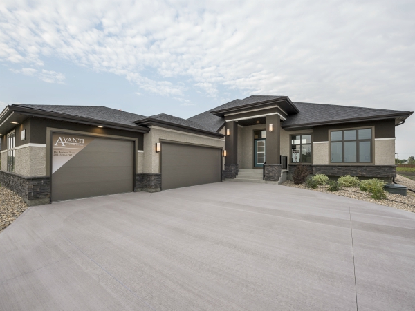 Avanti Custom Homes 14 Southdown Lane
